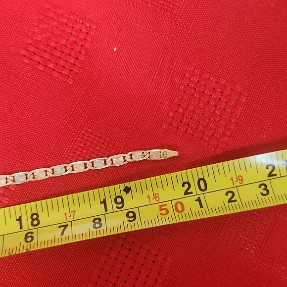 YGI Gold Women's Chain Necklace - Picture 5 of 7